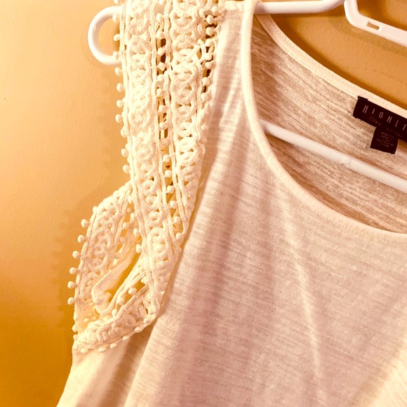 Highline Top - Picture 3 of 4